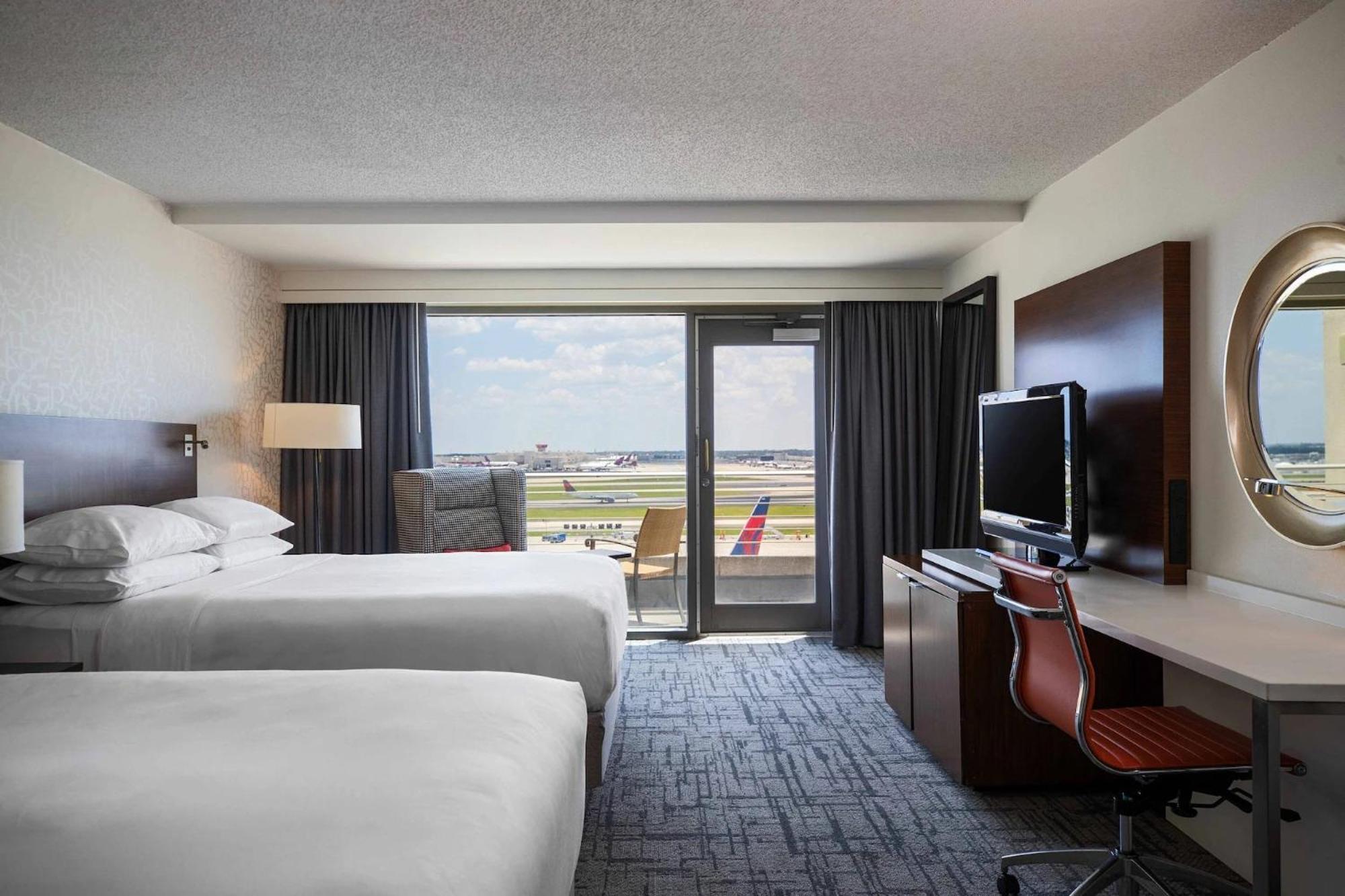 Renaissance Concourse Atlanta Airport Hotel Dış mekan fotoğraf